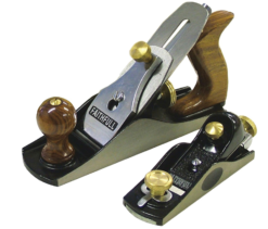 FAITHFULL - Lot Composé D'un Rabot N°4 Et D'un Rabot 60 1/2 15 FAITHFULL - Lot Composé D'un Rabot N°4 Et D'un Rabot 60 1/2 -Outillage Soldes Boutique FAITHFULL LOT DE 2 RABOTS EN TROUSSE 1810078