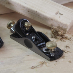 FAITHFULL - Lot Composé D'un Rabot N°4 Et D'un Rabot 60 1/2 20 FAITHFULL - Lot Composé D'un Rabot N°4 Et D'un Rabot 60 1/2 -Outillage Soldes Boutique FAITHFULL Lot compose d un rabot N 4 et d un rabot 6 4