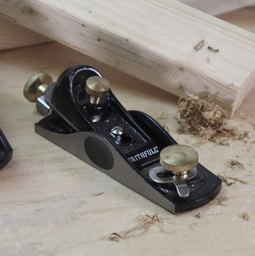 FAITHFULL - Lot Composé D'un Rabot N°4 Et D'un Rabot 60 1/2 10 FAITHFULL - Lot Composé D'un Rabot N°4 Et D'un Rabot 60 1/2 – Image 10