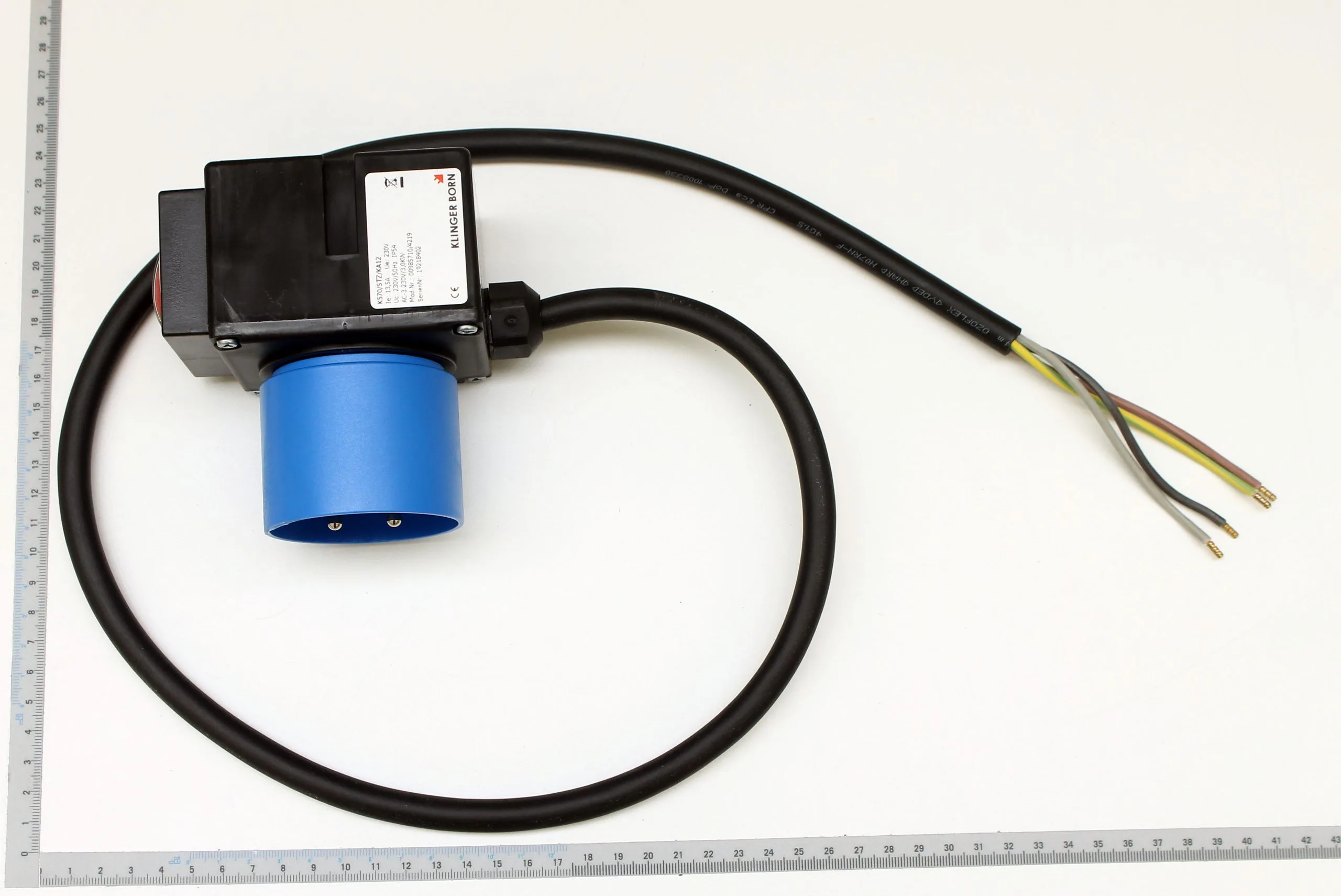 SCHEPPACH - Interrupteur 230 V Pour Scie Circulaire, Scie à Bûche, Machines Kity 1 SCHEPPACH - Interrupteur 230 V Pour Scie Circulaire, Scie à Bûche, Machines Kity