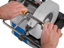 TORMEK - KJ-45 Dispositif Pour Couteaux Avec Centrage -Outillage Soldes Boutique TORMEK KJ 45 Dispositif pour couteaux avec centrage TORM 3