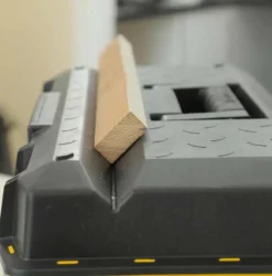 STANLEY - Boîte à Outils Etanche Fatmax - 584 X 267 X 305 Mm - Capacité Max. 20 Litres 11 STANLEY - Boîte à Outils Etanche Fatmax - 584 X 267 X 305 Mm - Capacité Max. 20 Litres -Outillage Soldes Boutique boite a outils avec mesure millimetrique integree